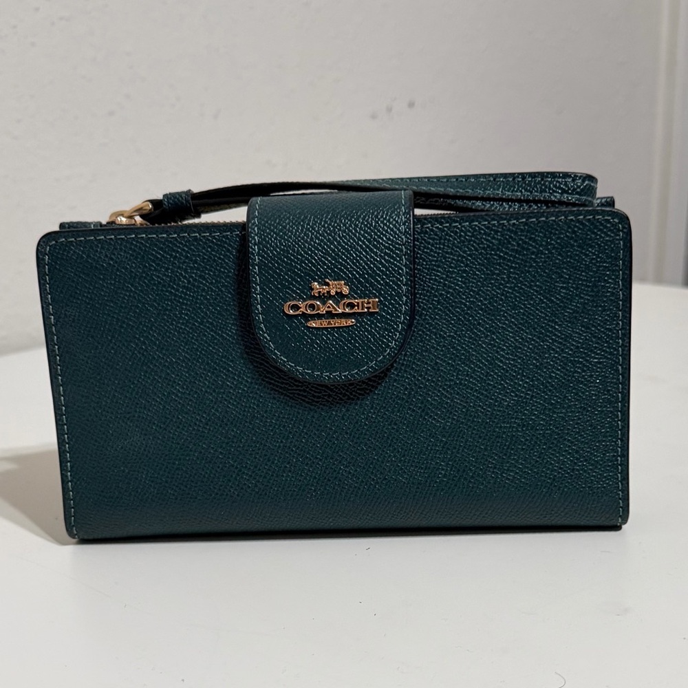 COACH Dark Green Leather Wallet with Wristlet